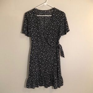 BW Patterned Floral Tie Dress